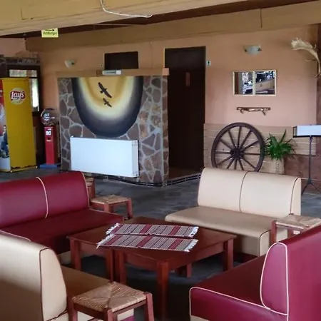 Konstantina Hotel Rodopoli