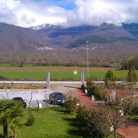 Konstantina Hotel Rodopoli